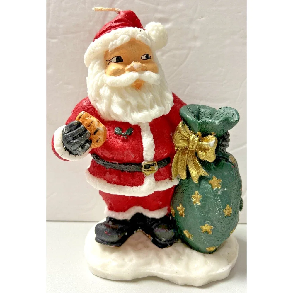 Vintage Santa & Toy Bag Candle 6.5